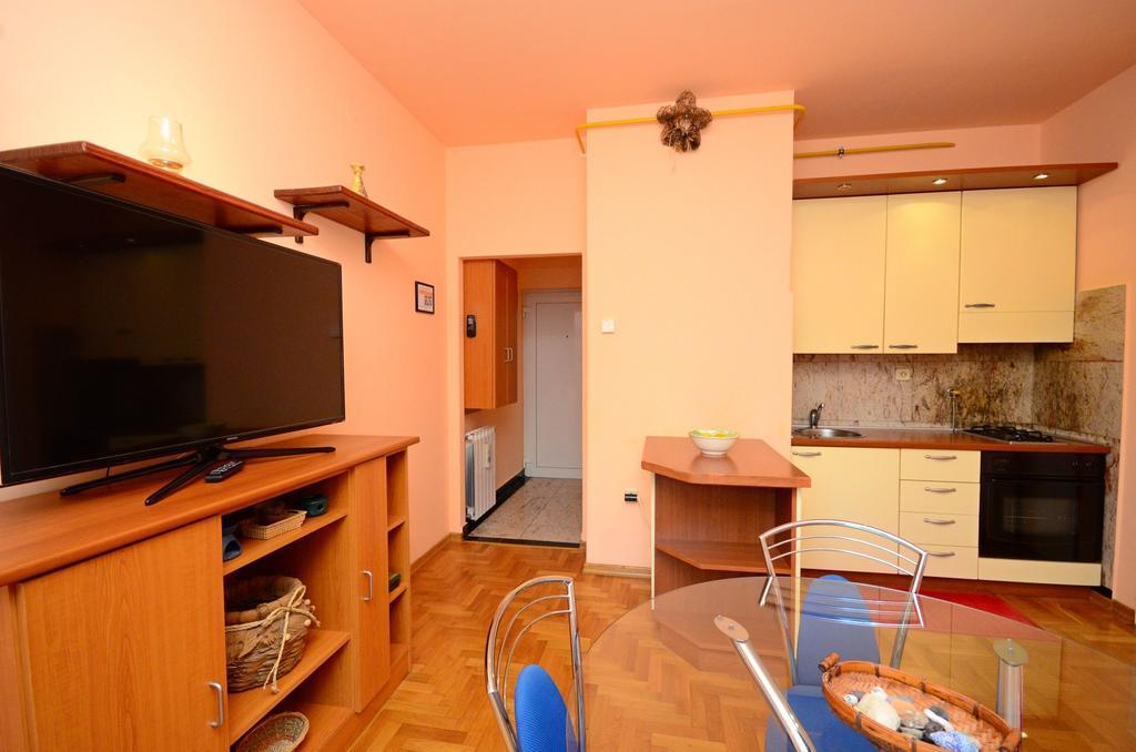 Apartment Blazenka Pula Luaran gambar