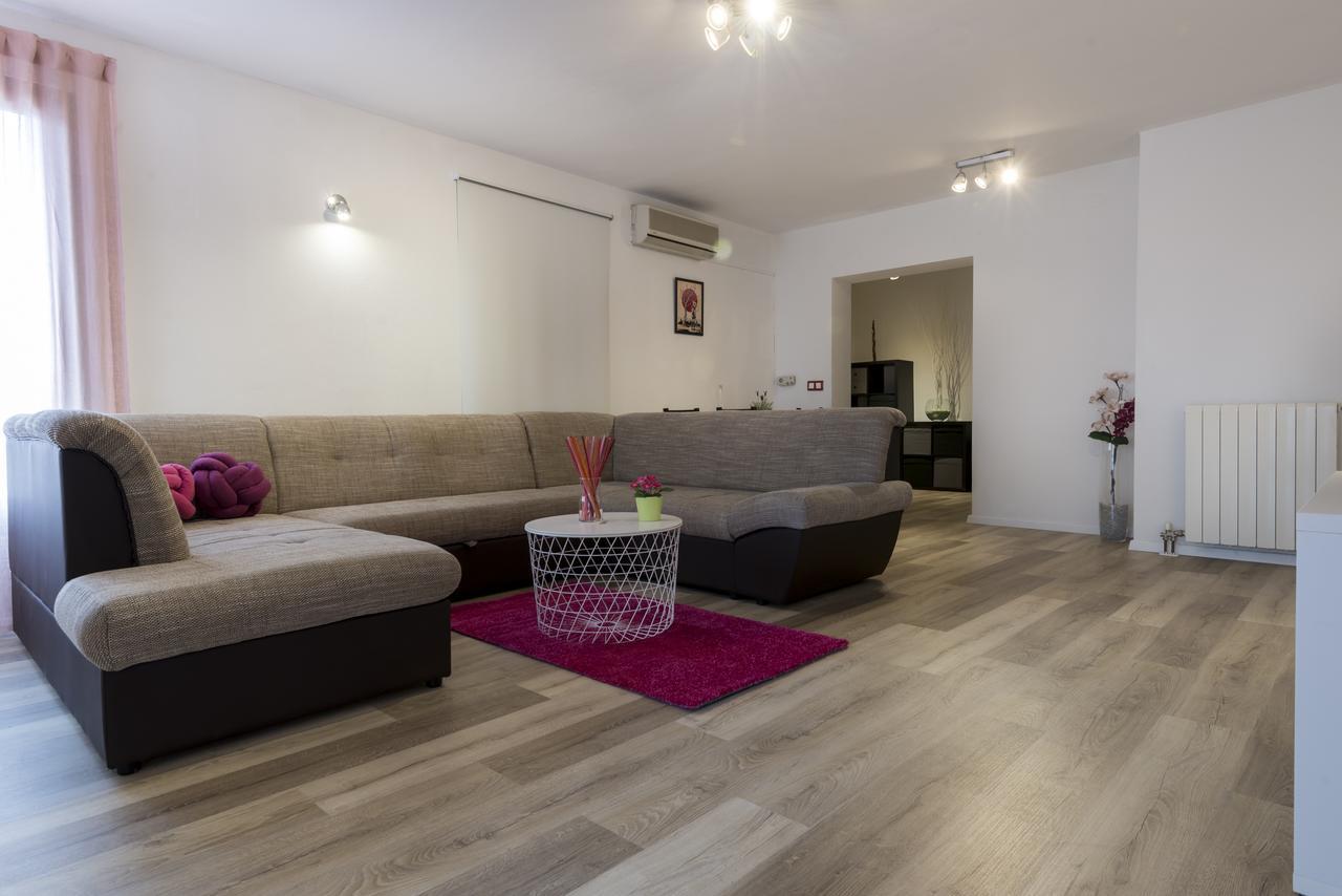 Apartment Blazenka Pula Luaran gambar