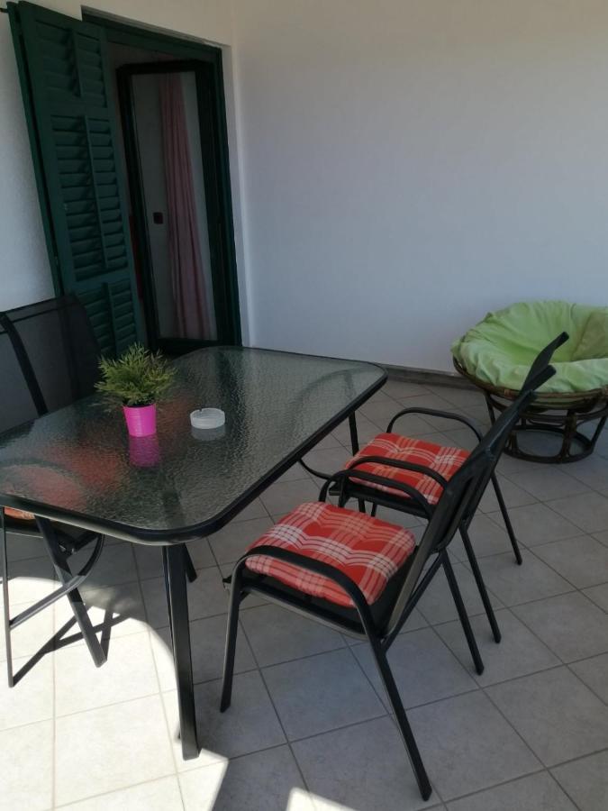 Apartment Blazenka Pula Luaran gambar